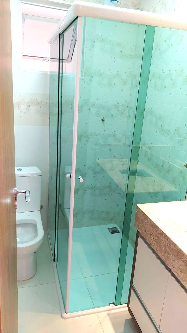 Box com vidro verde